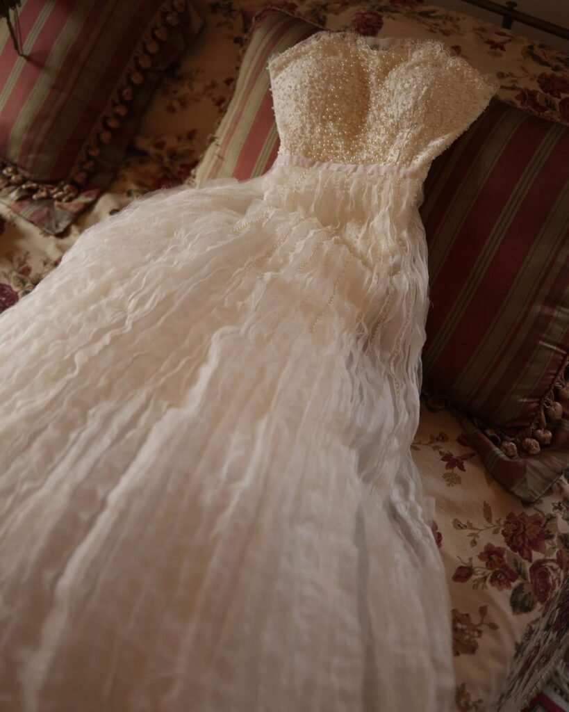 Vestido de Noiva Luxuoso | Emannuelle Junqueira
