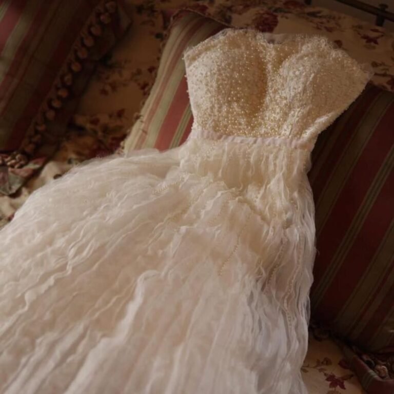 Vestido de Noiva de Luxo | Emannuelle Junqueira